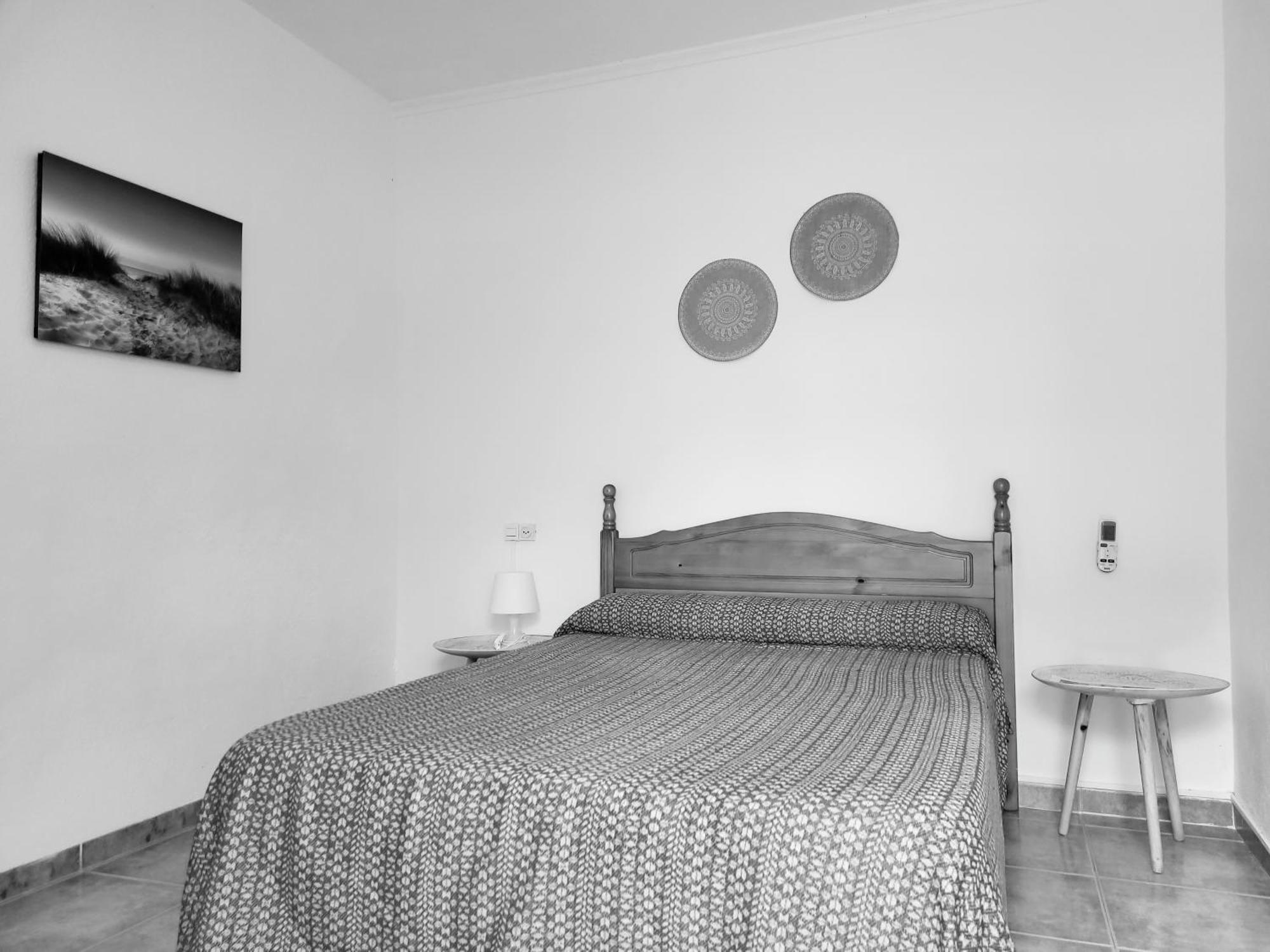 Hostal La Llar De Laura El Poble Nou del Delta Exterior foto