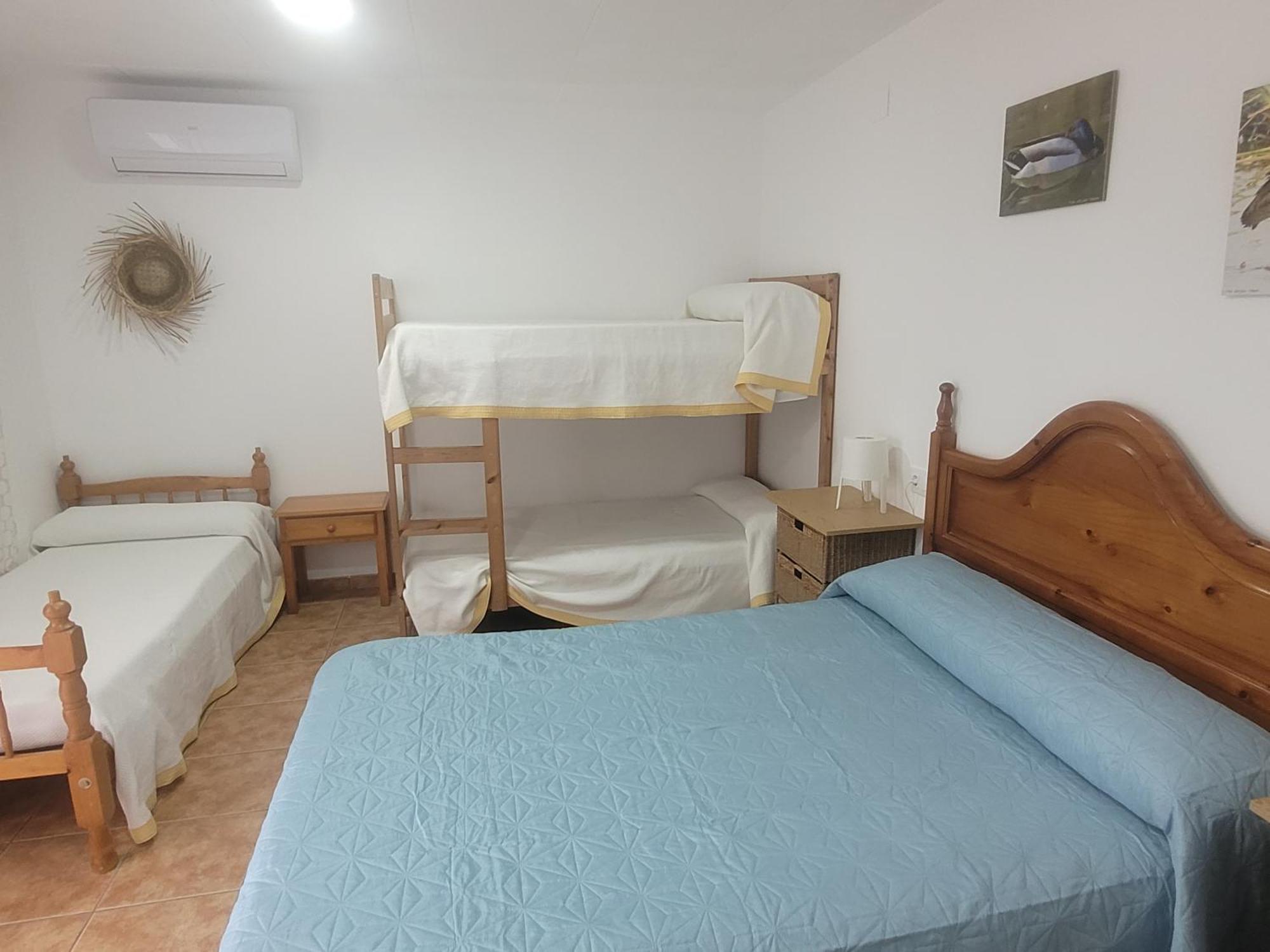Hostal La Llar De Laura El Poble Nou del Delta Exterior foto