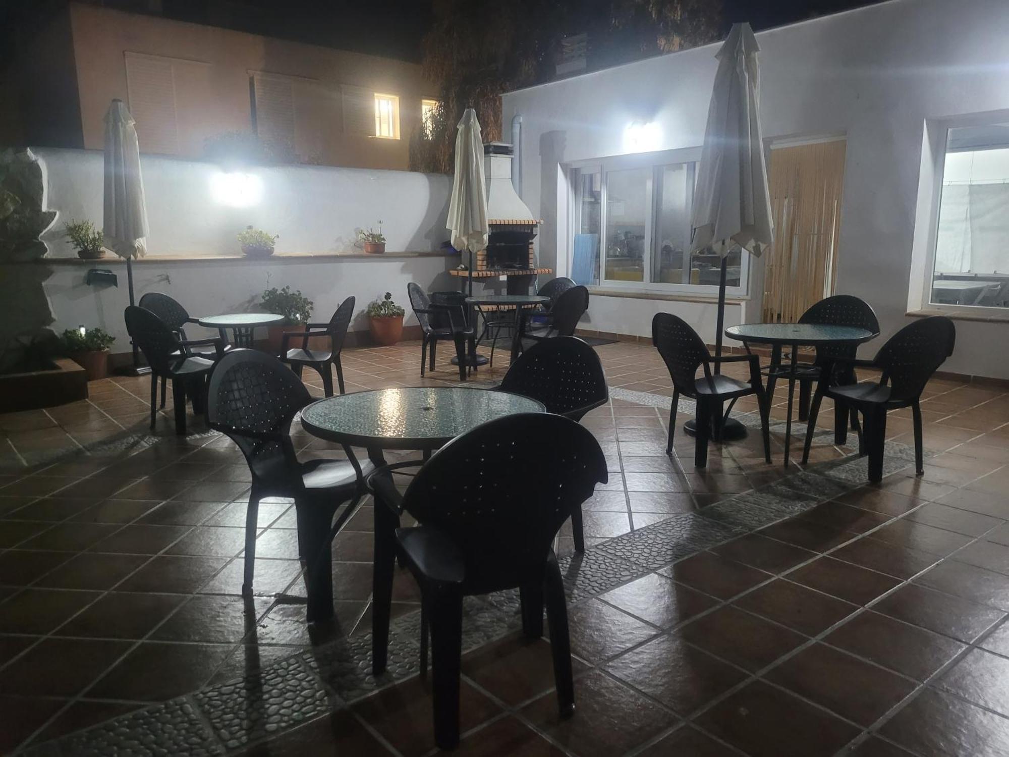 Hostal La Llar De Laura El Poble Nou del Delta Exterior foto