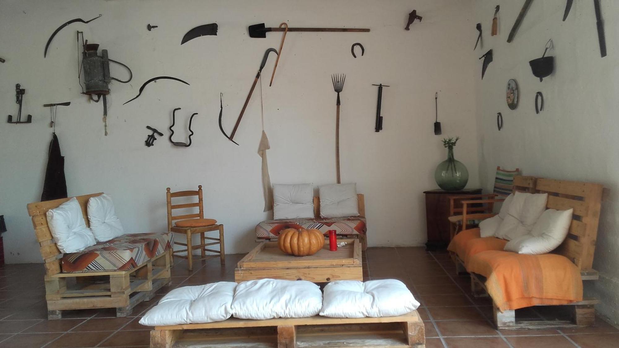Hostal La Llar De Laura El Poble Nou del Delta Exterior foto
